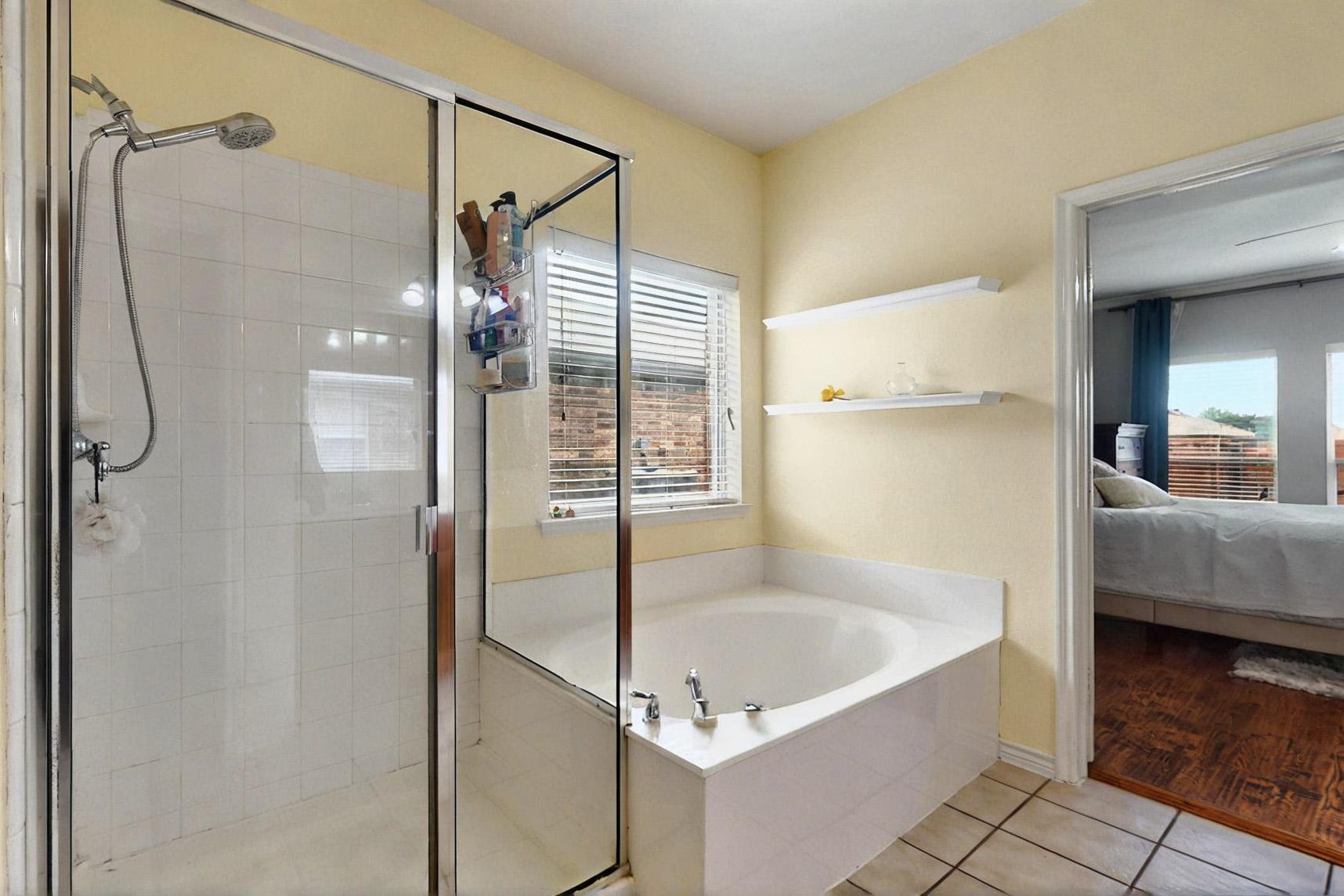 Photo 25 of 1236 Blue Brook Dr, Rockwall, TX