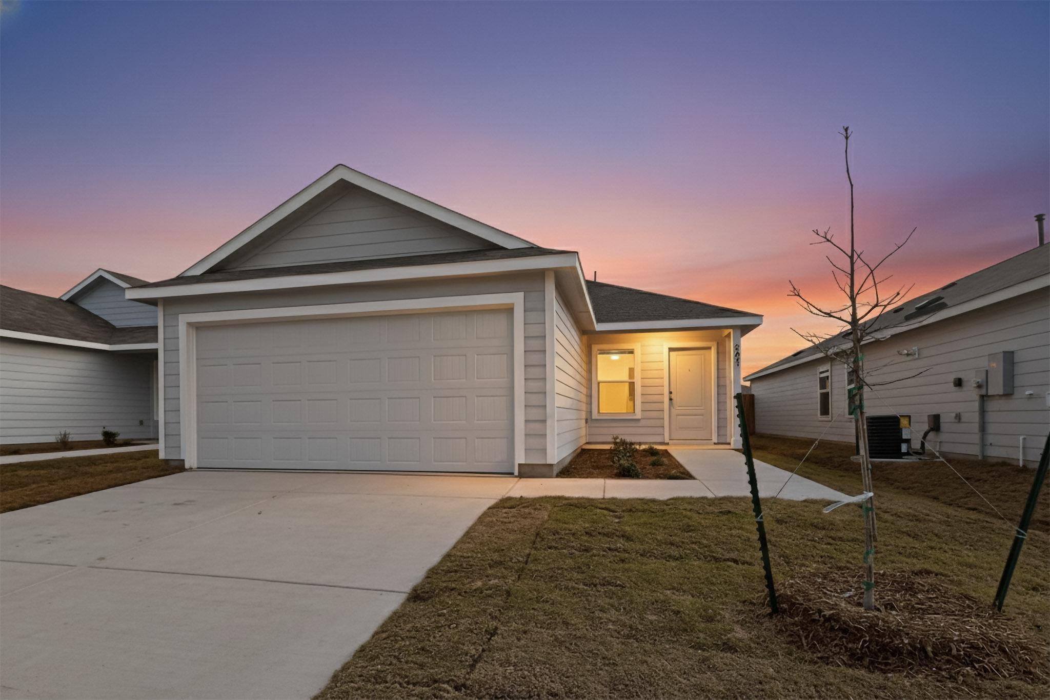 Photo of 2921 Hearts Trail, Crandall, TX