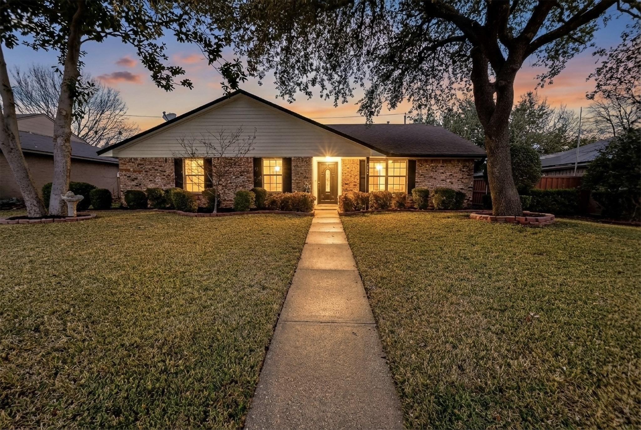 3233 Santana Lane, Plano, TX 75023