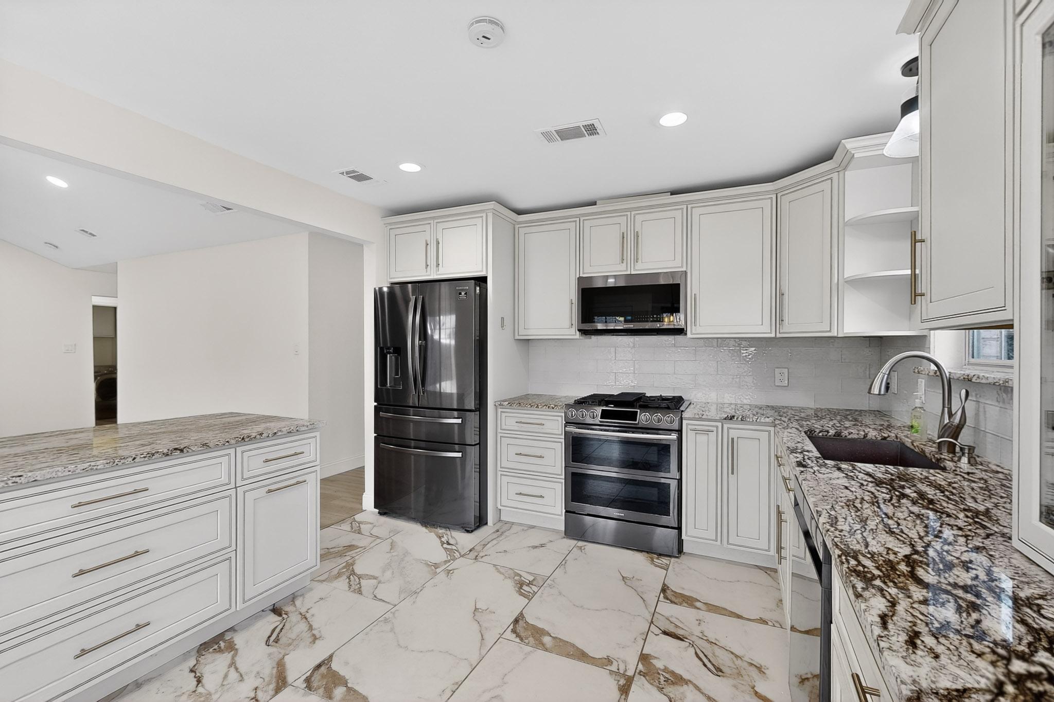 Photo of 3233 Santana Lane, Plano, TX