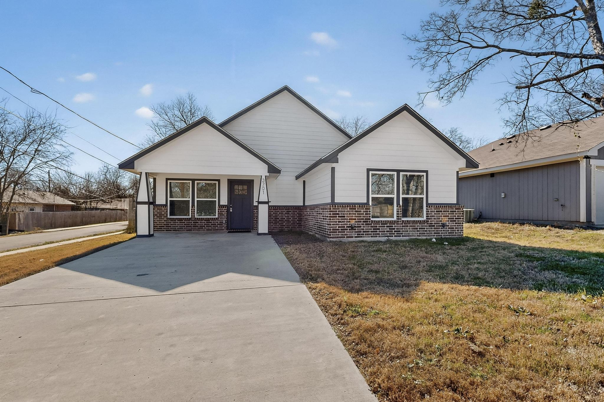 Photo of 3701 Spencer Street, Greenville, TX