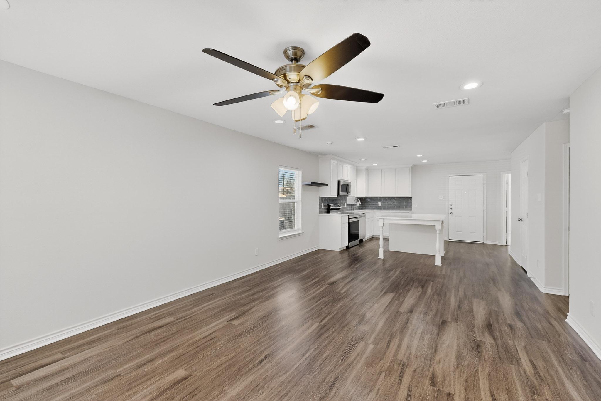 Photo of 3701 Spencer Street, Greenville, TX