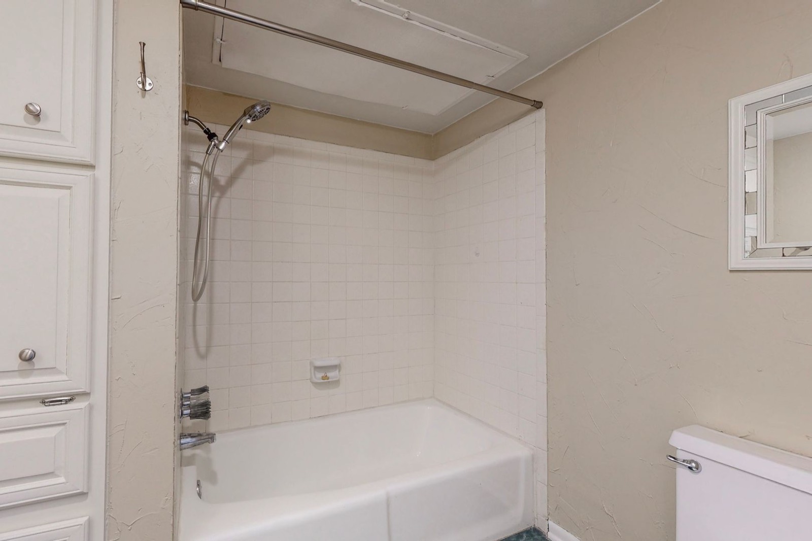 Photo 13 of 426 Yacht Club Dr Unit E, Rockwall, TX