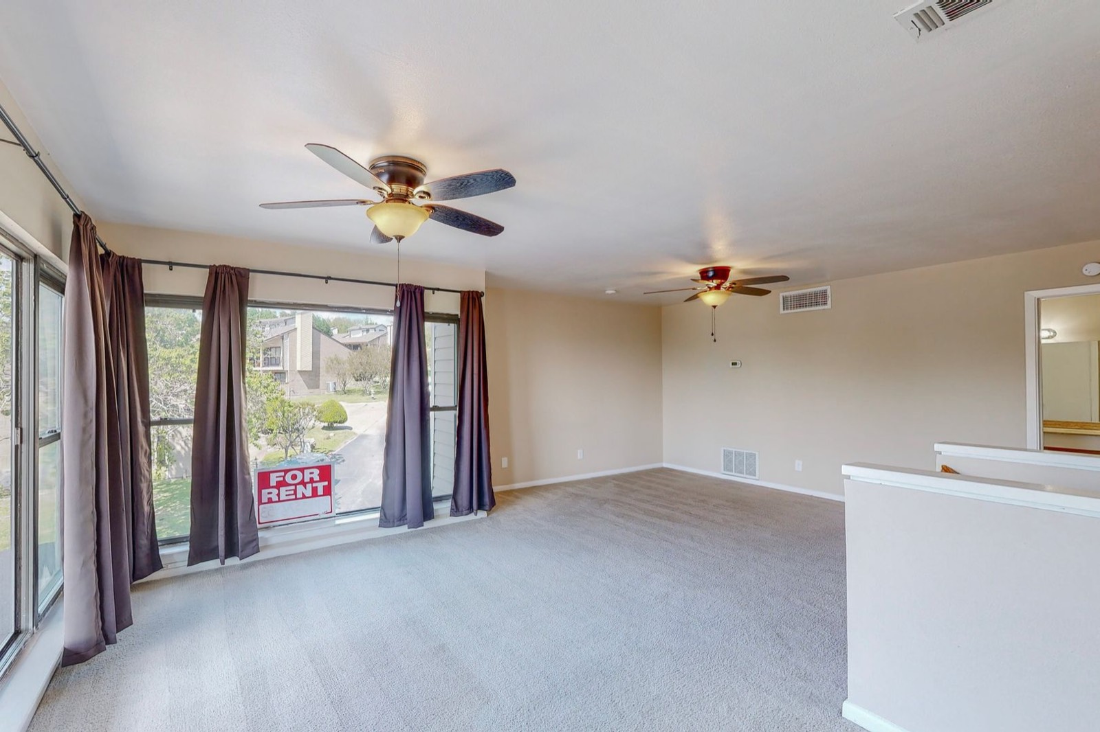 Photo 17 of 426 Yacht Club Dr Unit E, Rockwall, TX