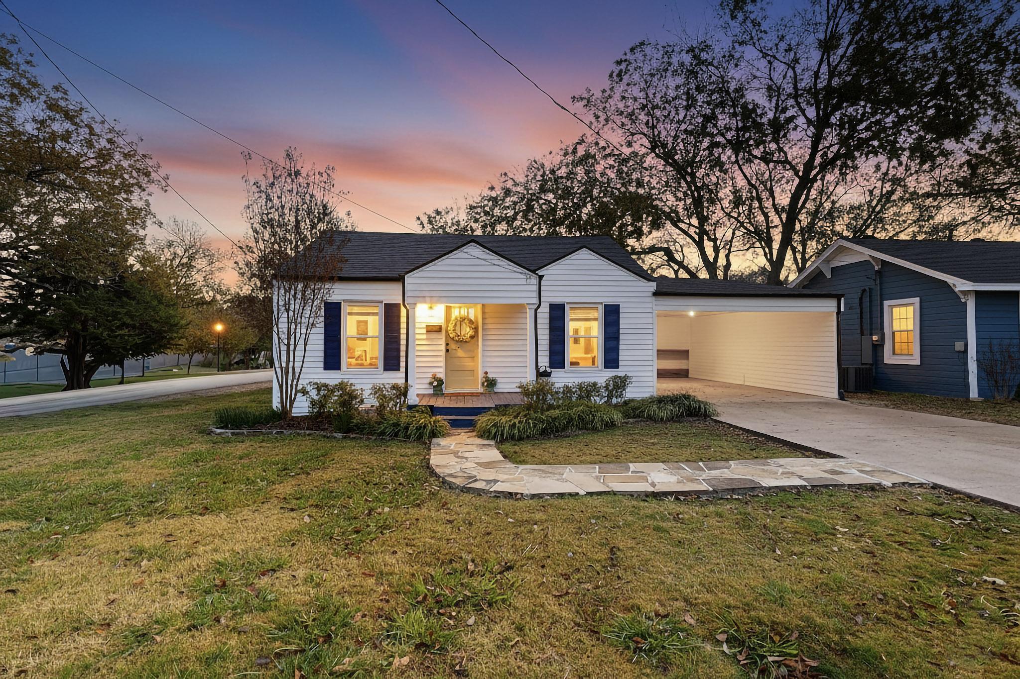 606 Kernodle St, Rockwall, TX