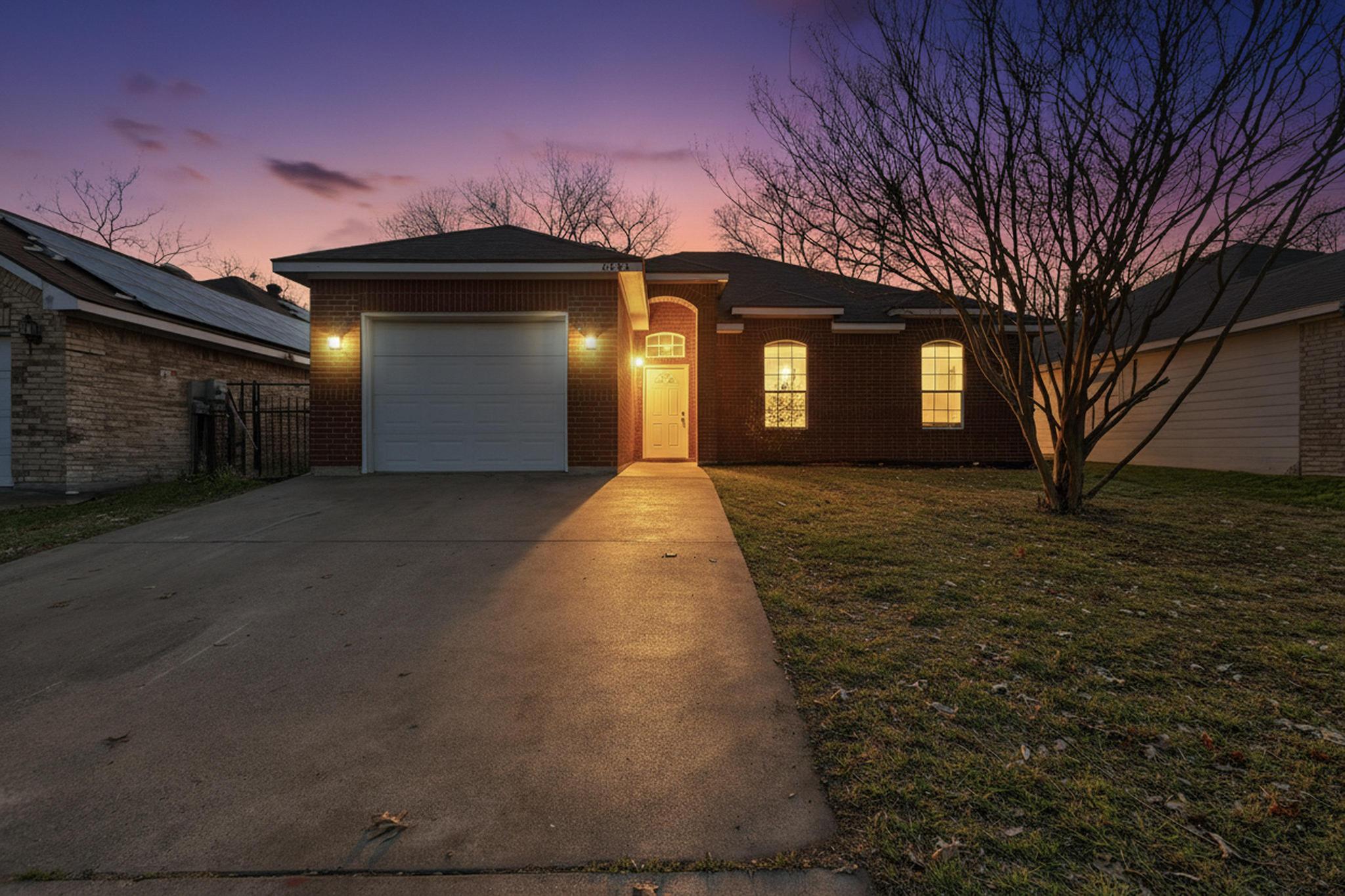 8642 Torreon Court, Dallas, TX 75217