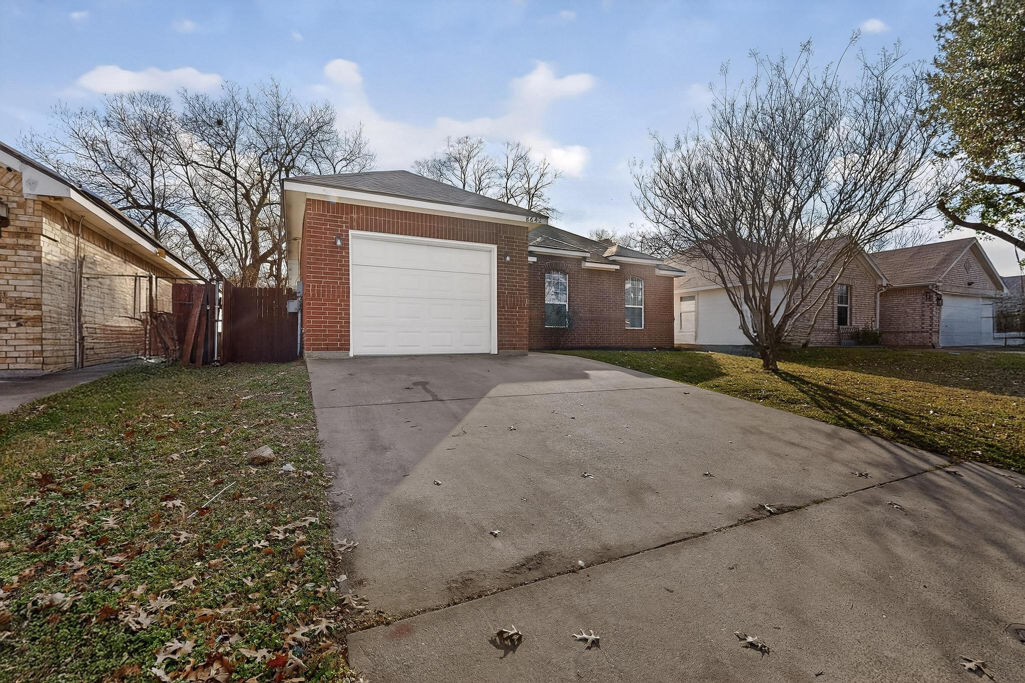 Photo of 8642 Torreon Court, Dallas, TX