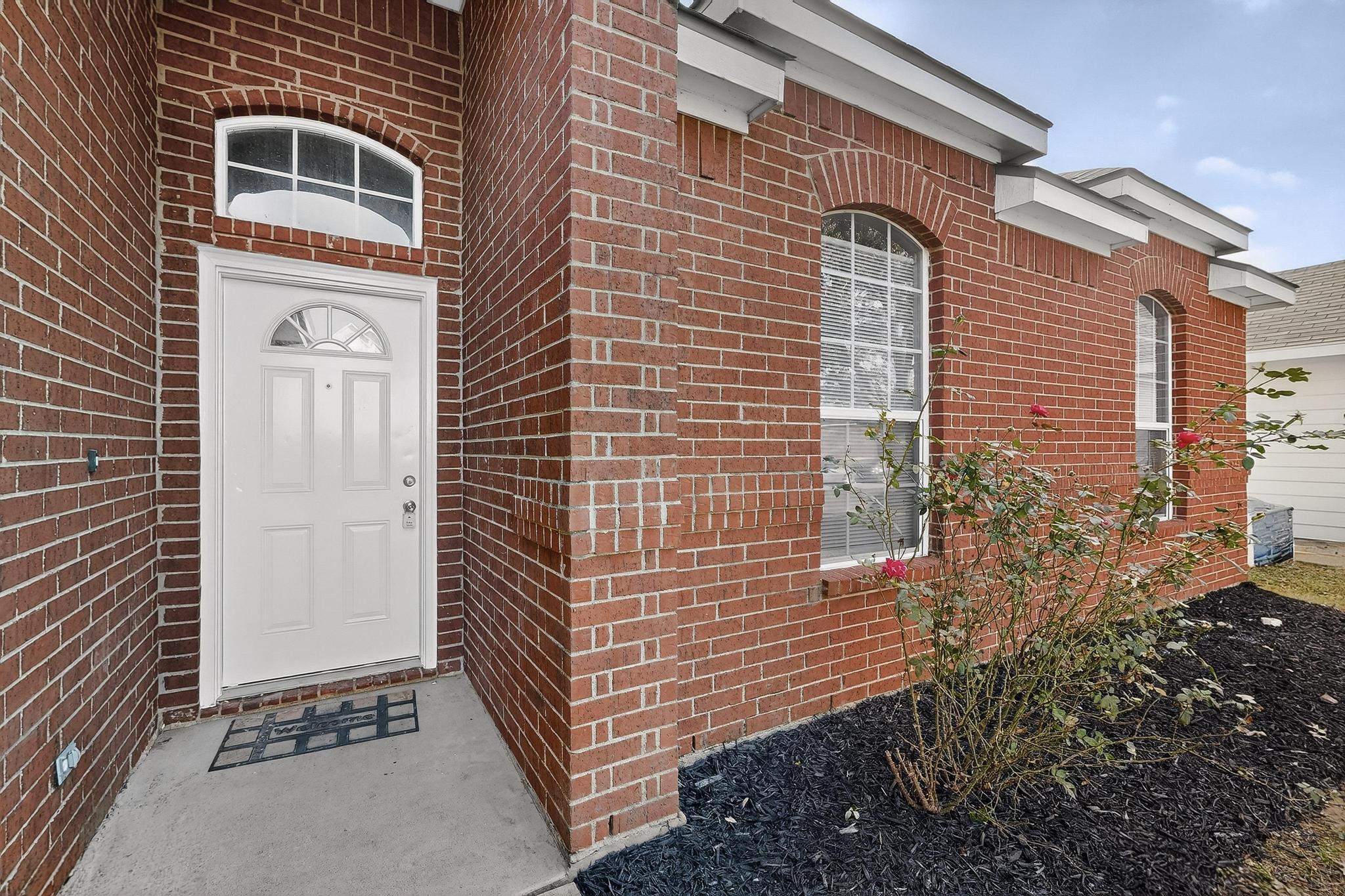 Photo of 8642 Torreon Court, Dallas, TX